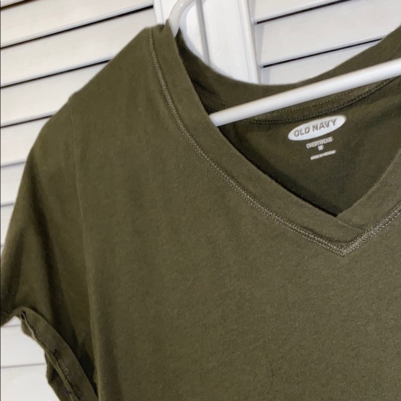 Green V-Neck T-shirt - Picture 2 of 2